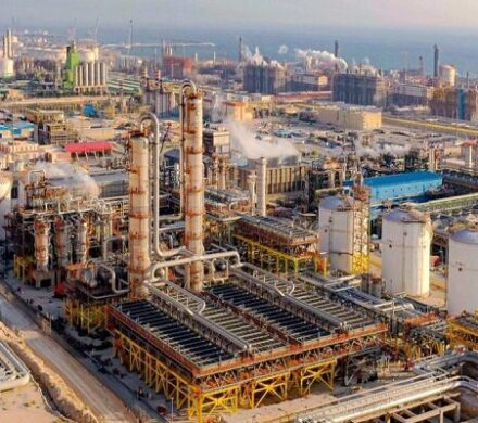 بذل و بخشش ۶ میلیون دلاری در یکی از پتروشیمیها