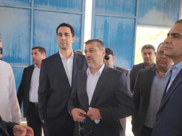 بازدید دبیر شورایعالی مناطق آزاد از ظرفیت های تولیدی مستقر در شهرک صنعتی منطقه آزاد بوشهر